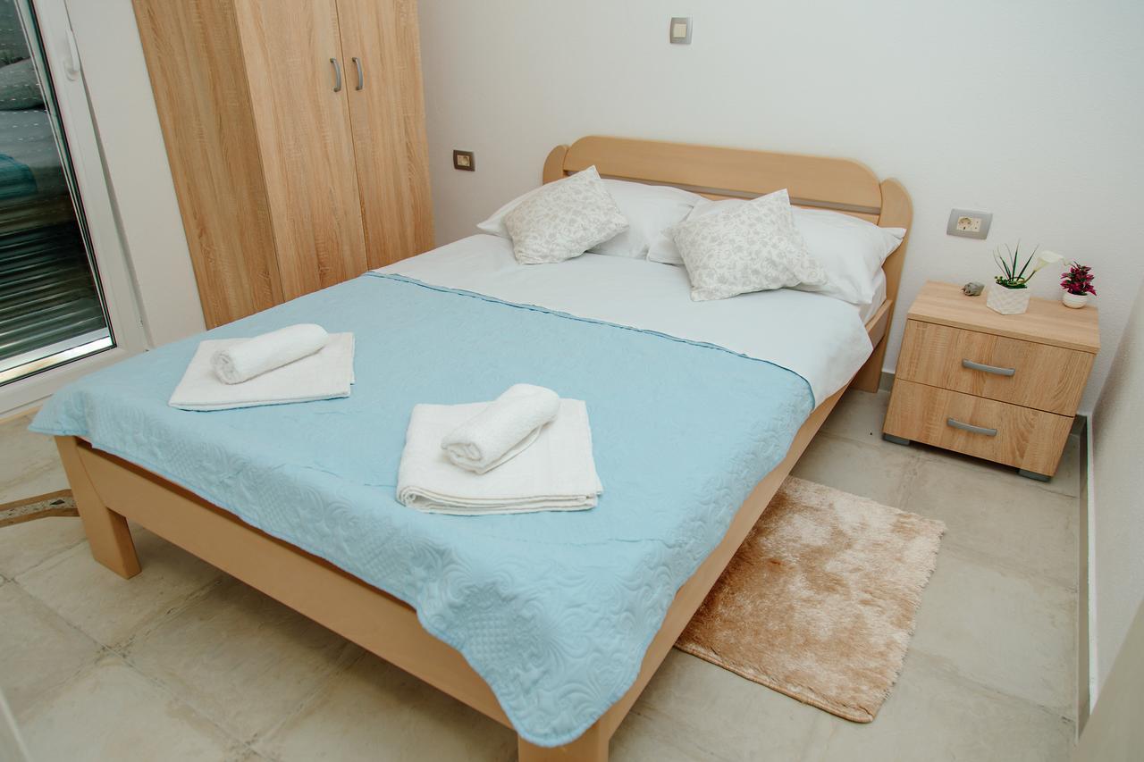 Apartmani Mozaici 리산 외부 사진