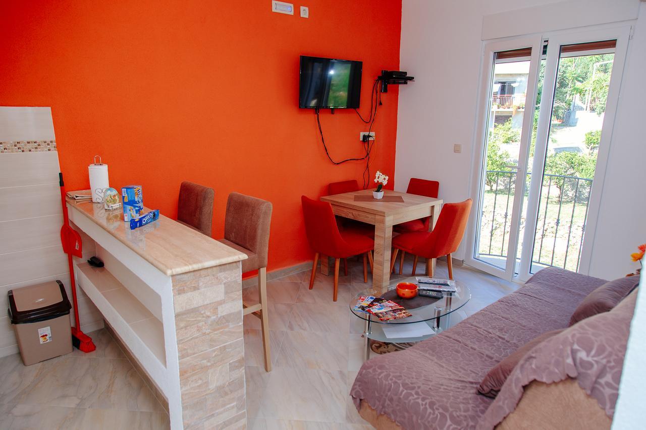 Apartmani Mozaici 리산 외부 사진